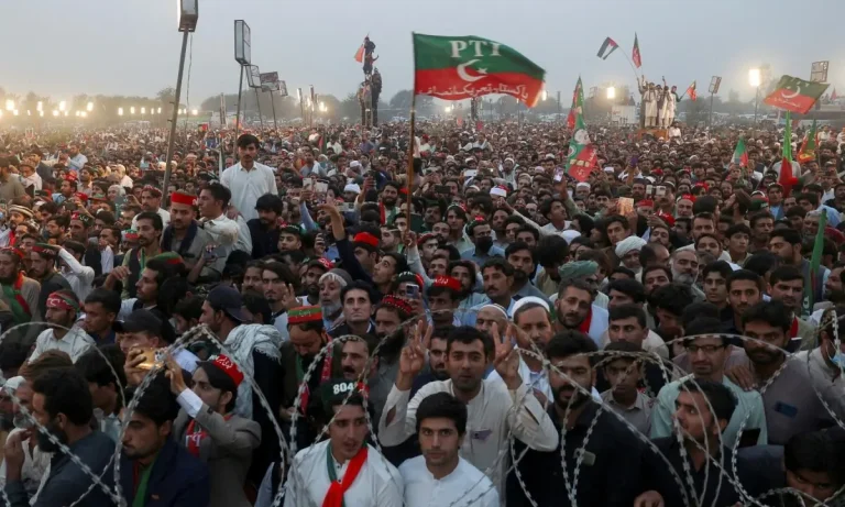 KP advocate general questions maintainability of plea against PTI's Sept 27 protest