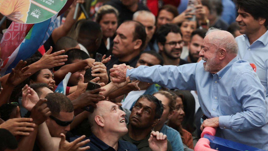Brazil's President Lula bans online betting ahead of presidential election