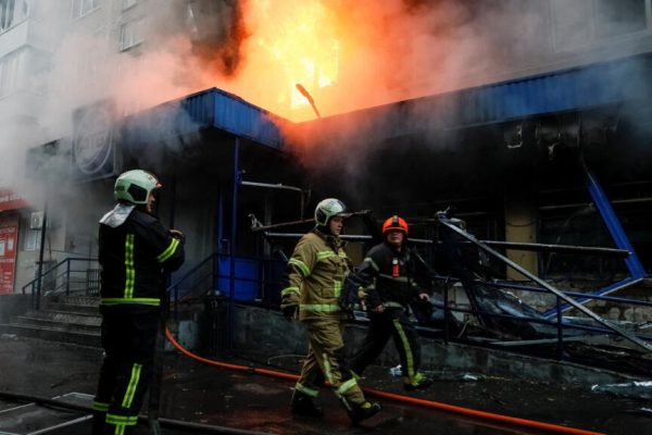 Russian attacks kill eight in Ukraine after Moscow vows to continue war