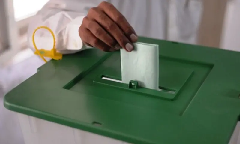 2 heavyweights emerge for NA-168 by-polls today