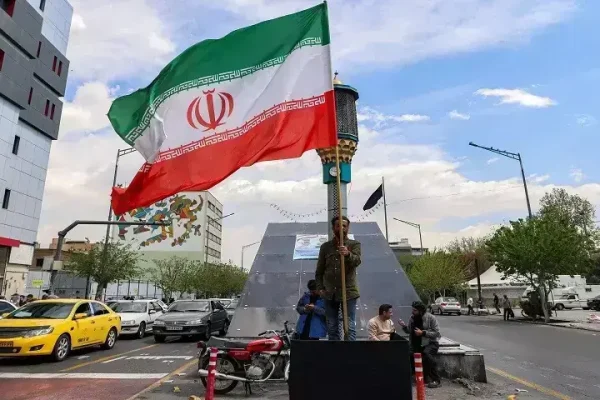 Iran stands firm on Hormuz plan after US rejection
