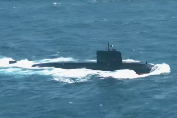 Newly inducted Hangor-class submarine conducts maiden live weapon firing in Arabian Sea: ISPR