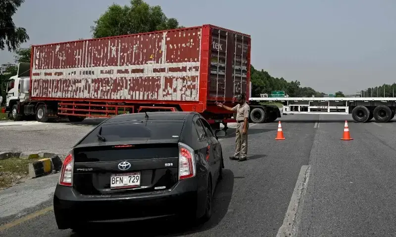 Islamabad-Peshawar motorway reopened to traffic following ‘indefinite’ closure