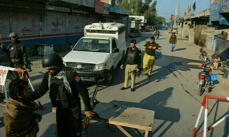 3 traffic policemen martyred in attack on vehicle in KP's Tank