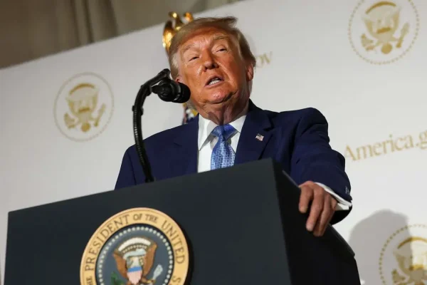 Trump unveils AI chatbot for US government services