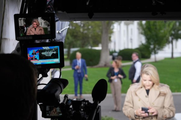 CNN removed from Trump press pool, despite judge order to reinstate White House access