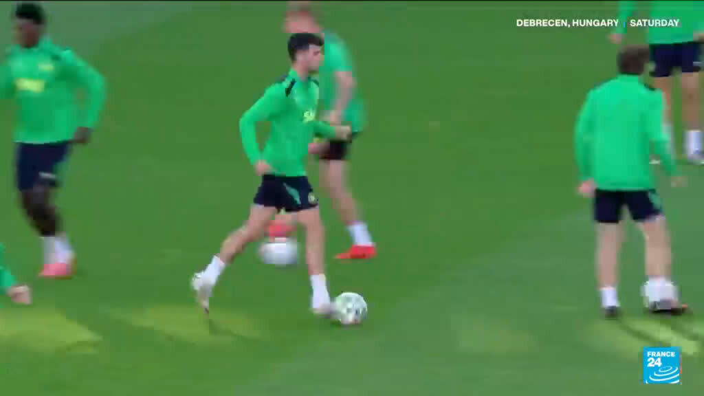 Irish players to wear black armbands to boycott Israel