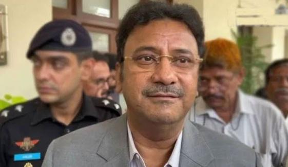 کراچی: وزیرِ داخلہ سندھ کے مختلف تھانوں کے اچانک دورے، 3 ایس ایچ اوز معطل