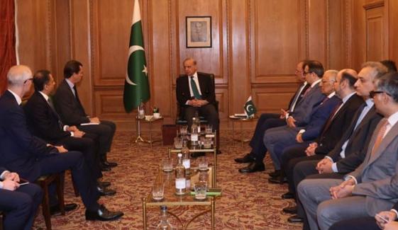 وزیراعظم کی لندن میں عالمی مالیاتی اداروں کے سینئر ایگزیکٹوز سے ملاقاتیں
