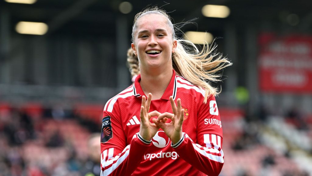 Man Utd earn first WSL win of season as Liverpool beat rivals Everton