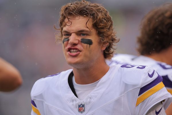 Giants trade for McCarthy after Dart injury
