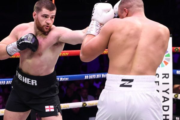 Fisher overcomes Pirotton in heavyweight brawl
