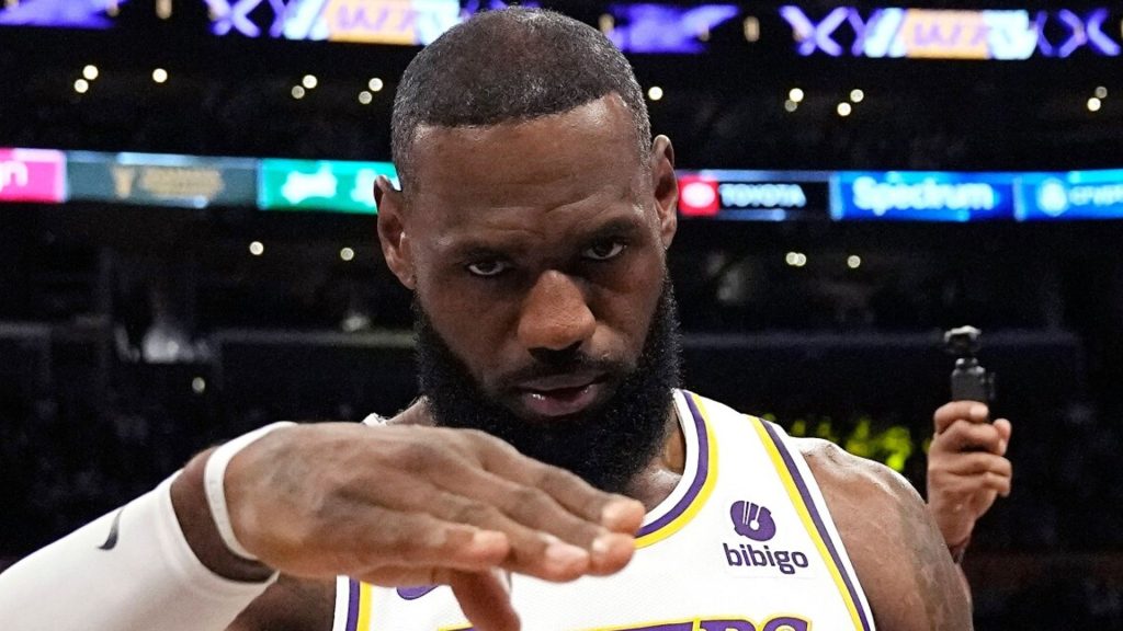 'I didn't leave my family to lose' – LeBron ready for Philly success
