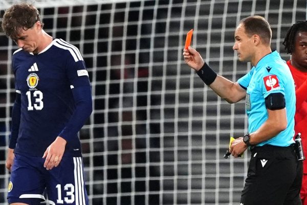 Ten-man Scotland beaten by Switzerland in Pocognoli's first home match