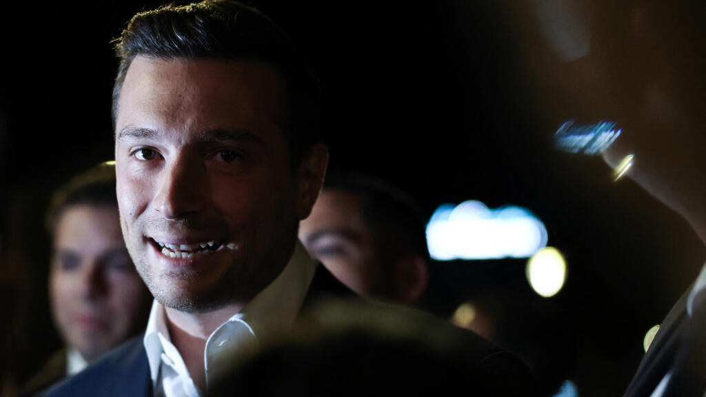 French investigative site says antisemitic messages tied to Jordan Bardella, Le Pen's ally