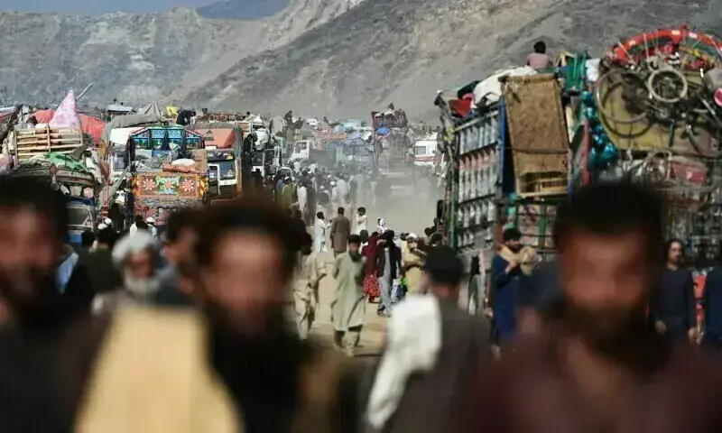 Impending harsh winter, lack of residential facilities hamper illegal Afghans’ repatriation