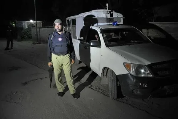 Cop martyred, another injured in attack on police in KP’s Tank district