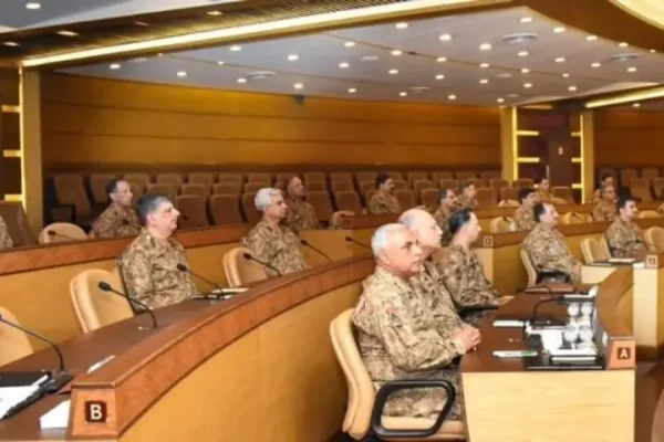 Army's top brass warns of 'decisive force' against any 'May 9-like situation'