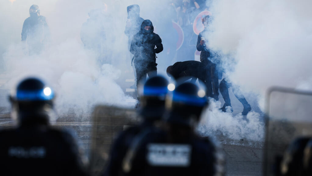 Up to 500 French schools to be totally or partly closed Monday amid student protests