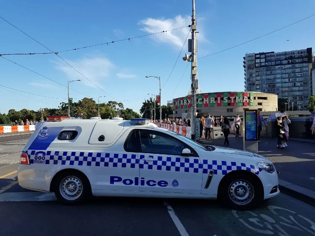 Car crashes into crowd in Australia, 10 injured