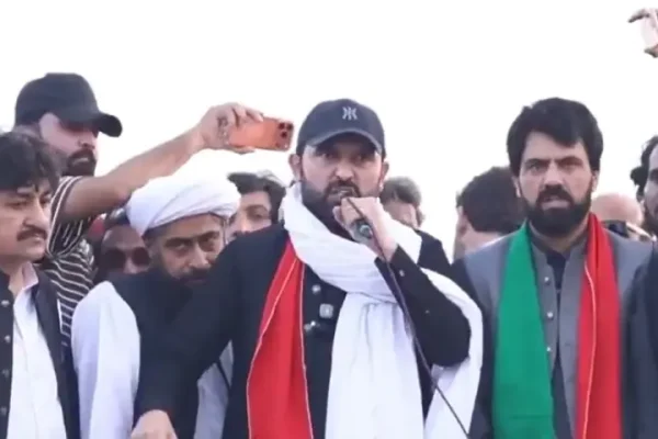 'We are not yes-men': CM Afridi launches PTI long march to Islamabad from Lakki Marwat
