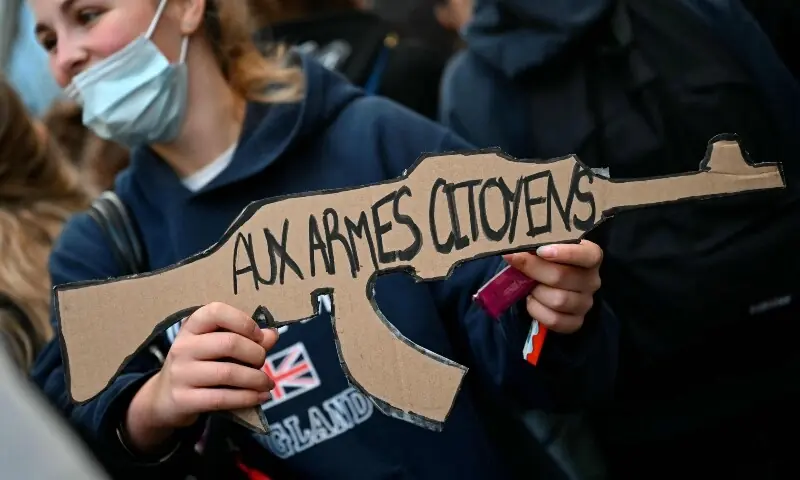 Hundreds of French high schools shut as protests persist