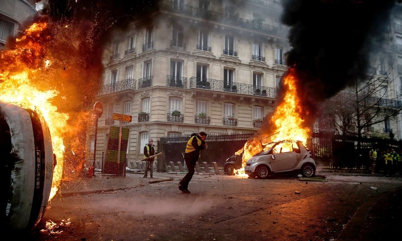 Hundreds of French high schools shut as new violence erupts