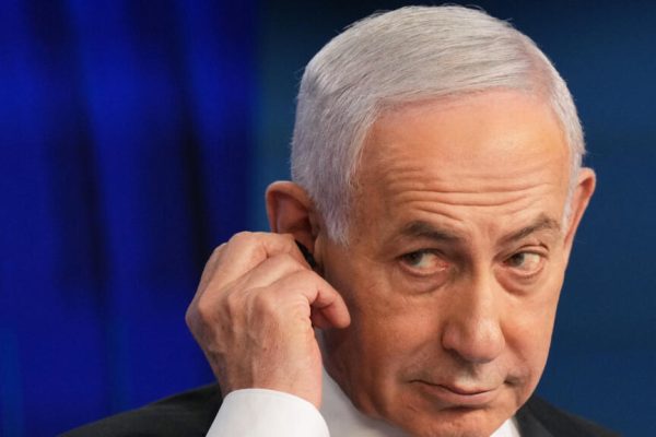 Netanyahu says flydubai co-pilot was radicalised as UAE probes terror link