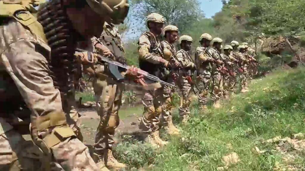 Yemen military announces broad range of strikes against Houthis in bid to retake lost territory