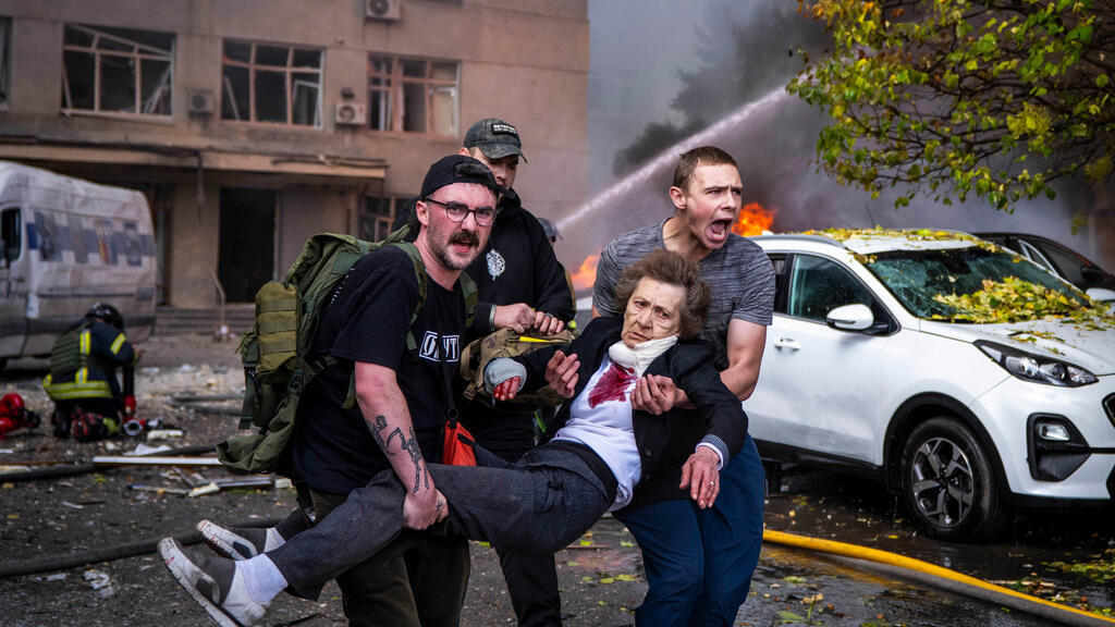 Live: Russia hits Kyiv’s Southern Bridge as Moscow continues to pound capital