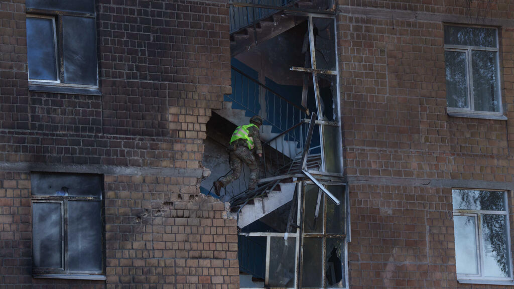 Live: Russia hits Kyiv’s Southern Bridge again as Moscow continues to pound capital