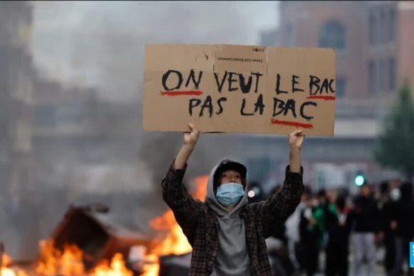France high school protests: Can the government regain control?