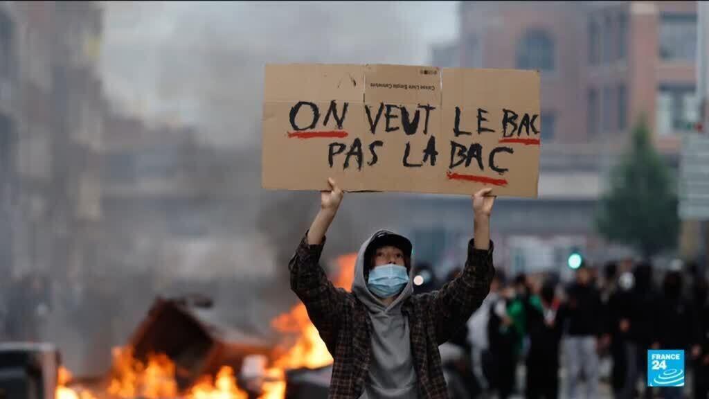 France high school protests: Can the government regain control?