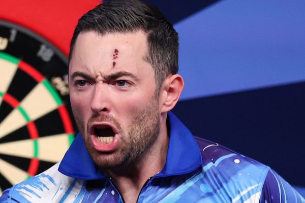 Humphries completes comeback victory over Price in World Grand Prix epic
