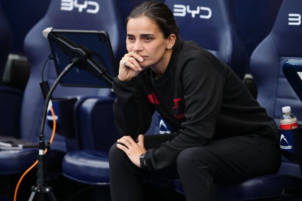 Slegers: Arsenal not in title conversation and in need of a review